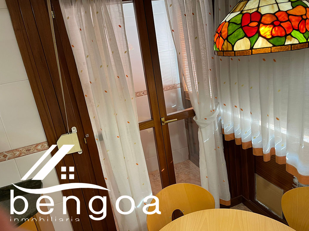 Piso en alquiler en C/ Donosti, Ibaiondo, Vitoria