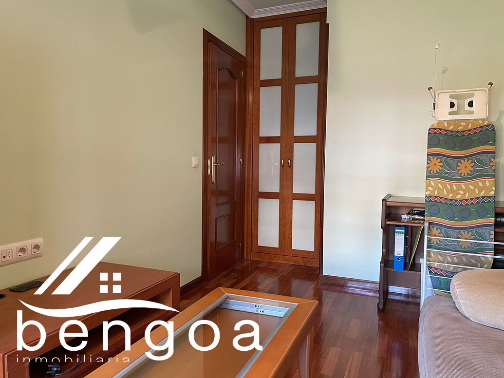 Piso en alquiler en C/ Donosti, Ibaiondo, Vitoria