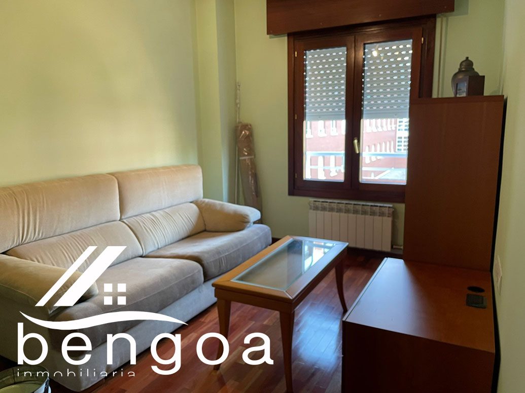 Piso en alquiler en C/ Donosti, Ibaiondo, Vitoria