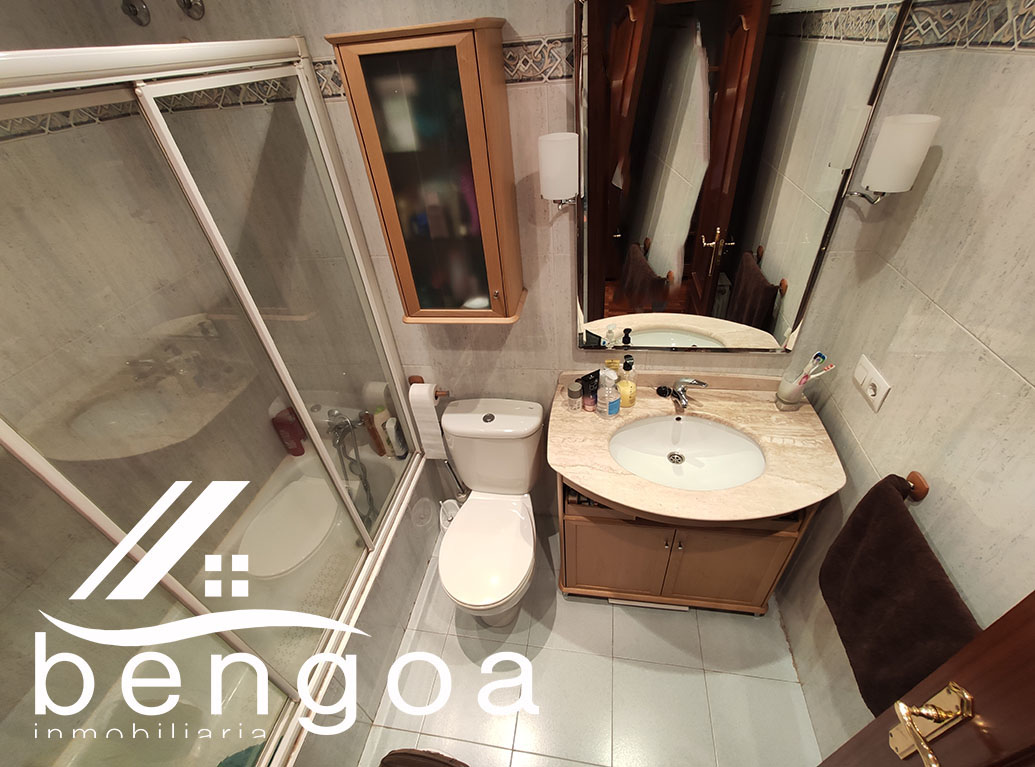 Piso en alquiler en C/ Donosti, Ibaiondo, Vitoria